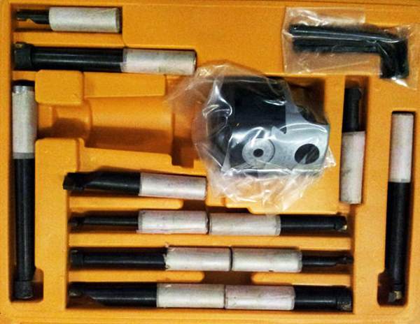 VH-75/12SET расточная головка с набором резцов