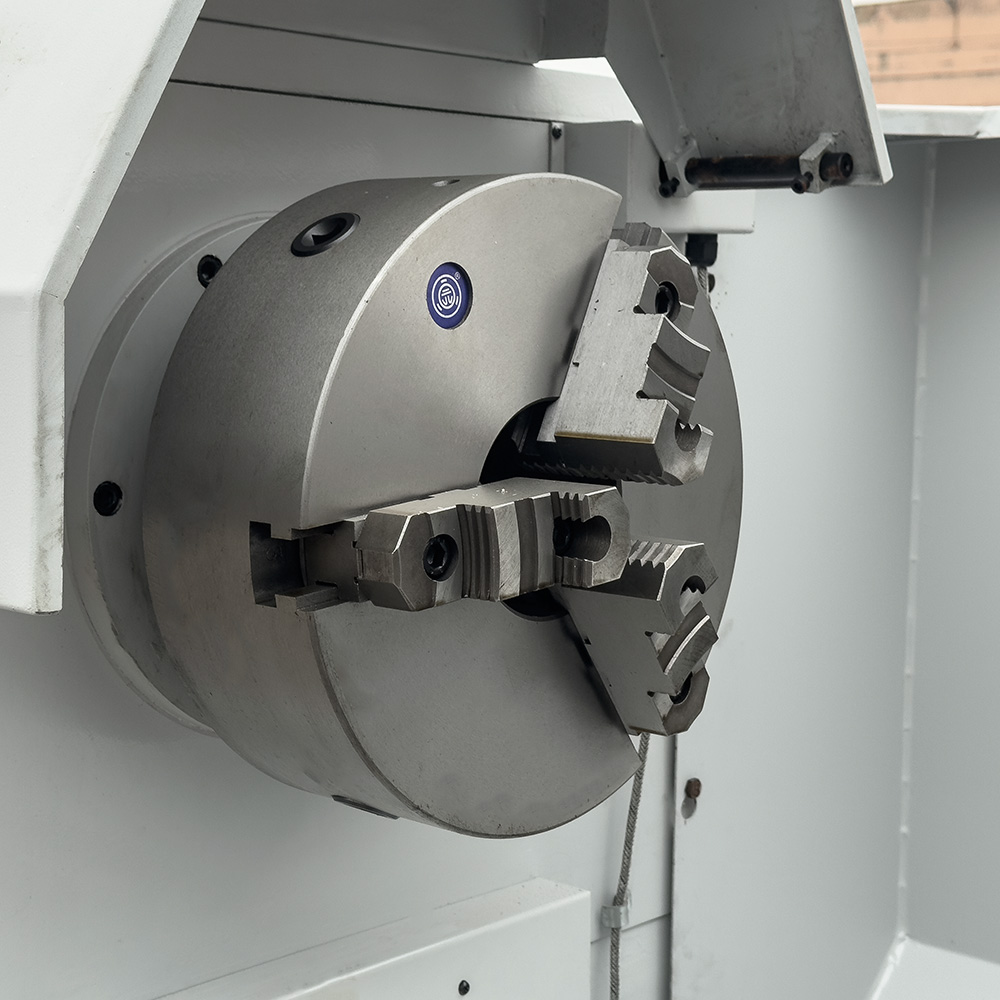 SPV-1500/500 универсальный токарный станок  с УЦИ