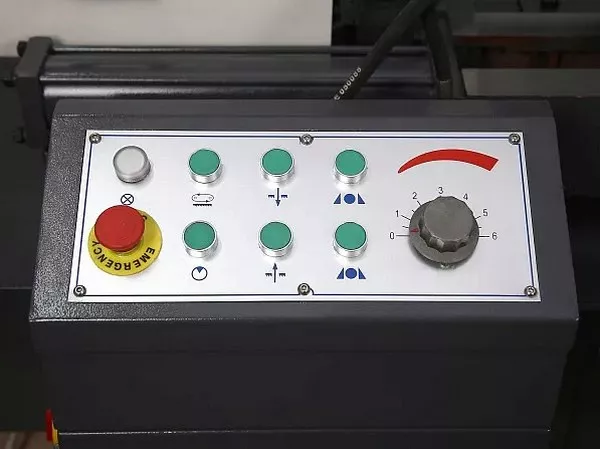 Полуавтоматический ленточнопильный станок IRONMAC CUT-350 CSAF (TOPWAY)