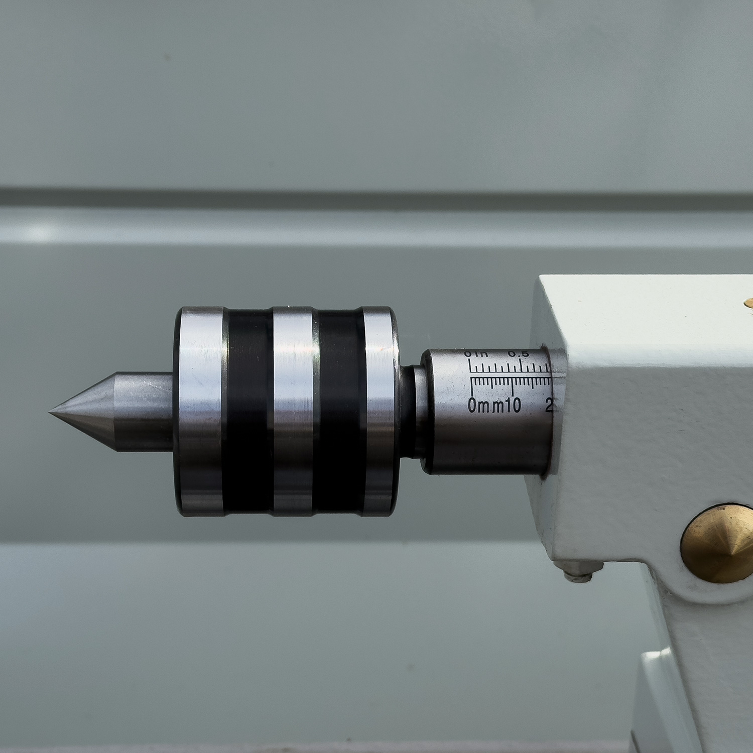 SPZ-1000 универсальный токарный станок с УЦИ