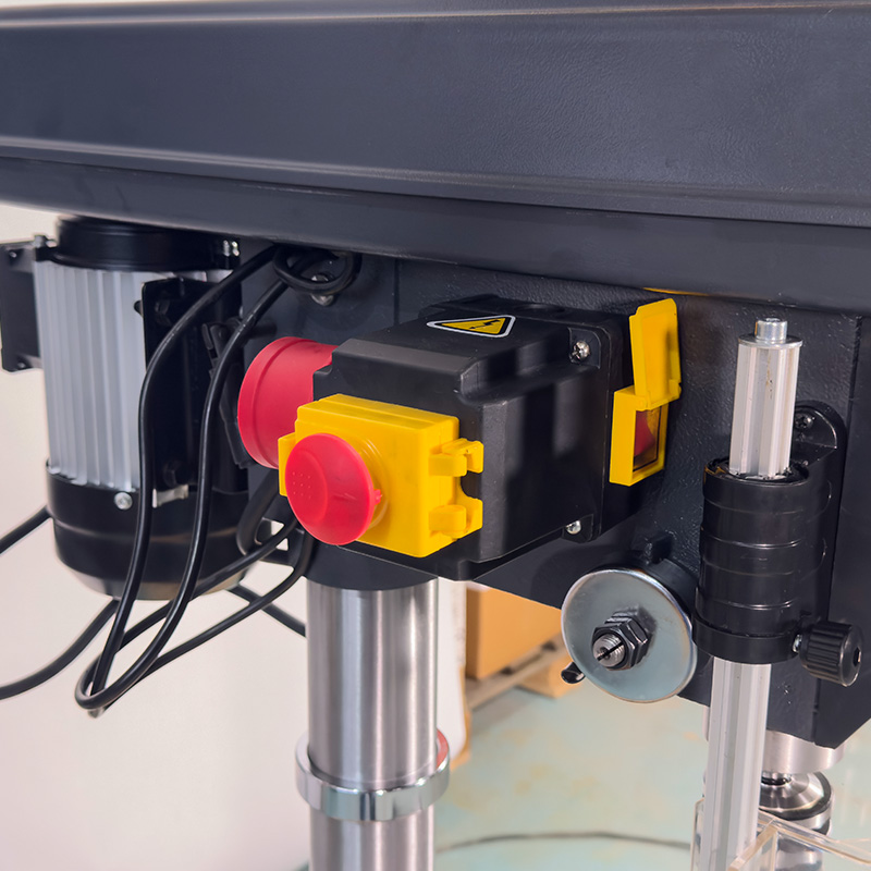 E-1516B/400 сверлильный станок настольный