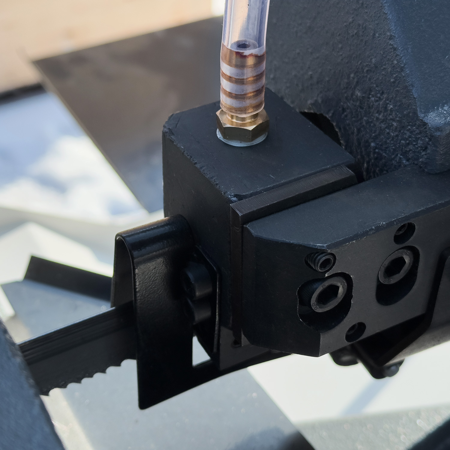 PPS-270HPA полуавтоматический ленточнопильный станок по металлу