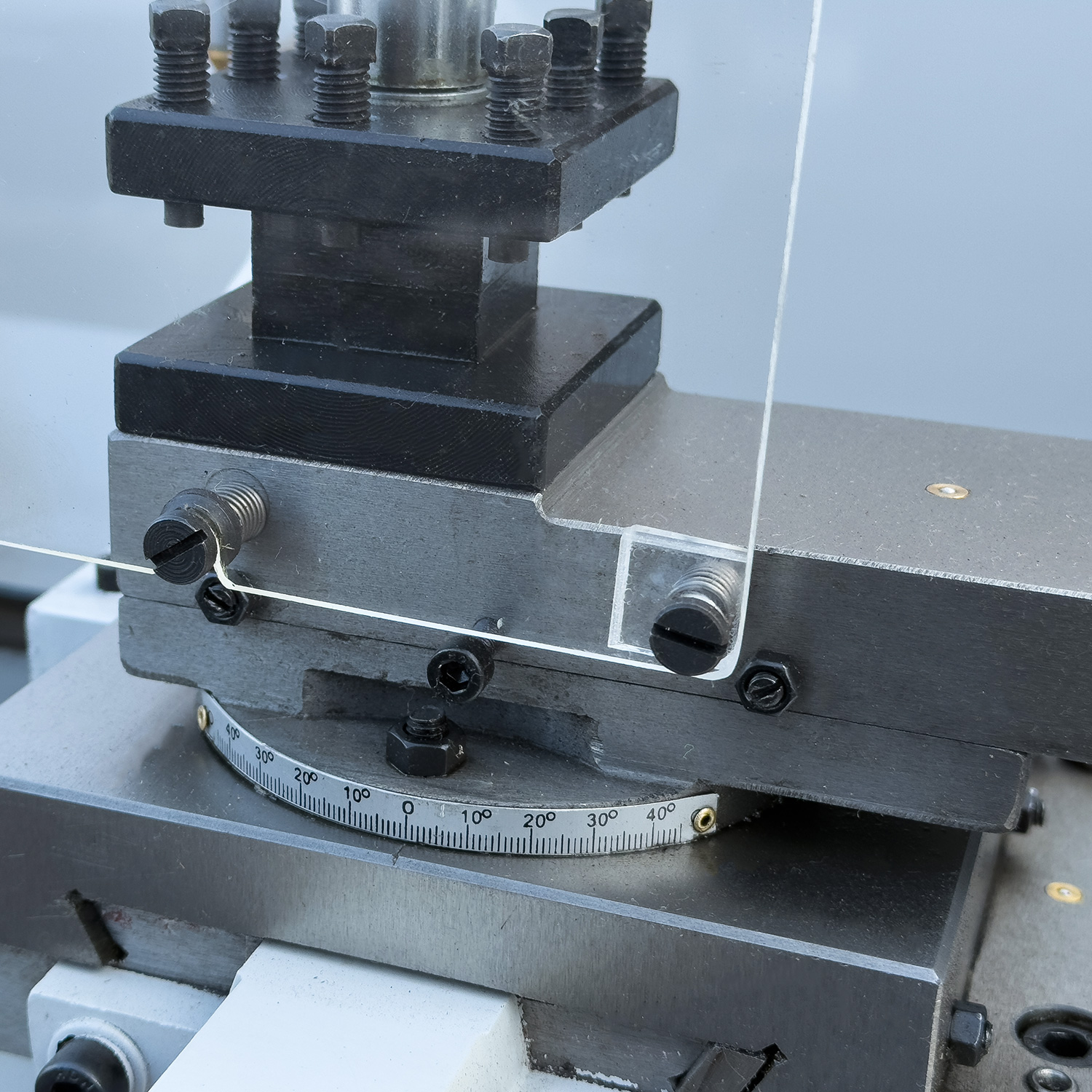 SPA-700P универсальный токарный станок + подставка