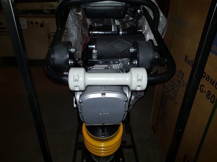 Вибротрамбовка Vektor VRG-80L