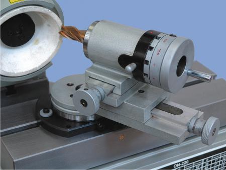 Приспособление для заточки инструмента с делительной головкой к ON-220