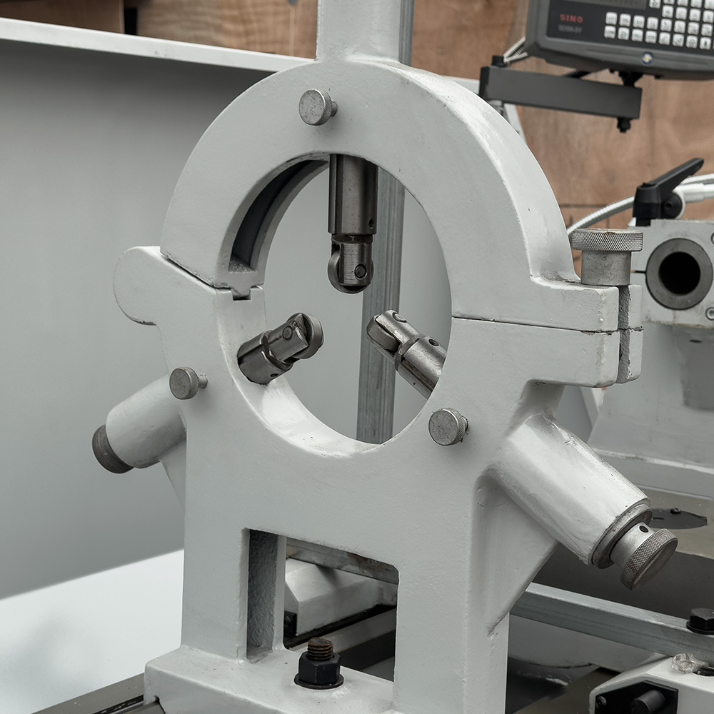 SPV-1500/500 универсальный токарный станок  с УЦИ