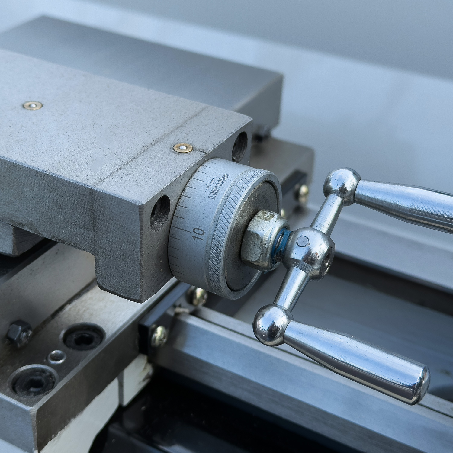 SPA-700P универсальный токарный станок + подставка