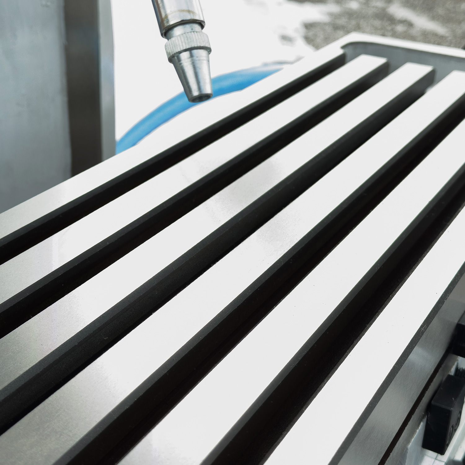 FHV-50PD универс. фрезерный станок с цифр. измер.