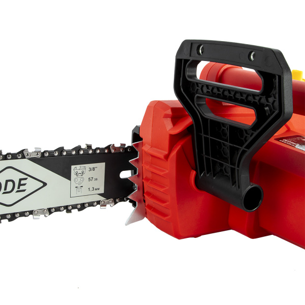 Пила цепная электрическая DDE CSE230 (двиг. поперечный, 2,3 кВт, шина 40 см, цепь 3/8PM-57-1,3)(двиг. поперечный, 2,3 кВт, шина 40 см, цепь 3/8PM-57-1,3)