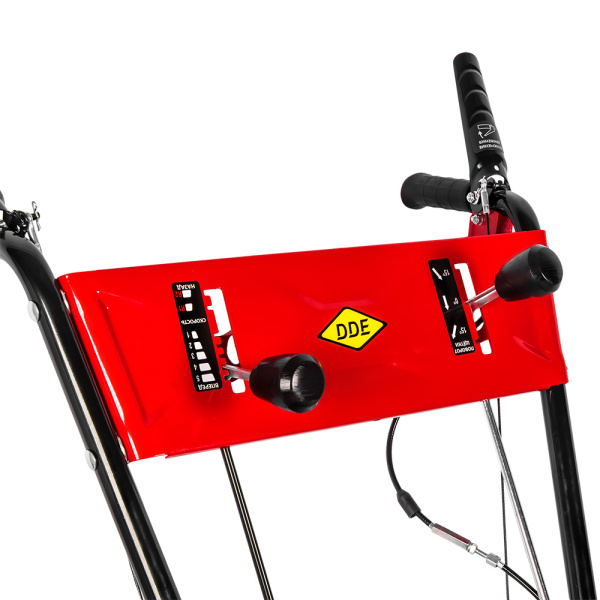 Машина подметальная DDE BS 6580 Combo (6,5 л.с., ширина 80 см, скор., +5/-2, колеса 13")(6,5 л.с., ширина 80 см, скор., +5/-2, колеса 13")