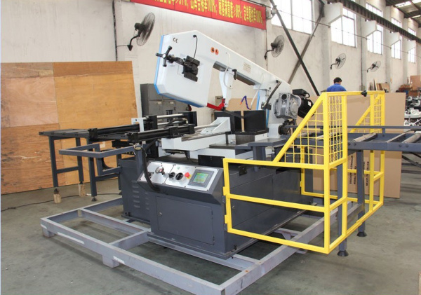Ленточнопильный станок Metal Master PT-330 CNC